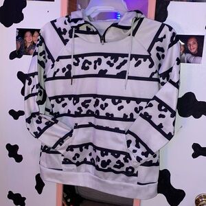 Womens size large leopard half zip up hoodie